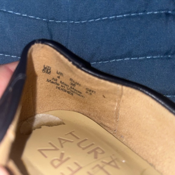 Naturalizer Hughes Dress Wedge Size 6 Navy - Picture 3 of 3